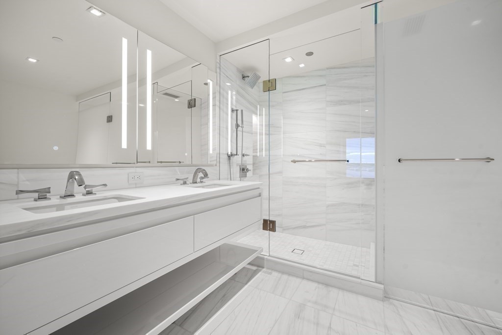 150 Seaport Blvd # 10G