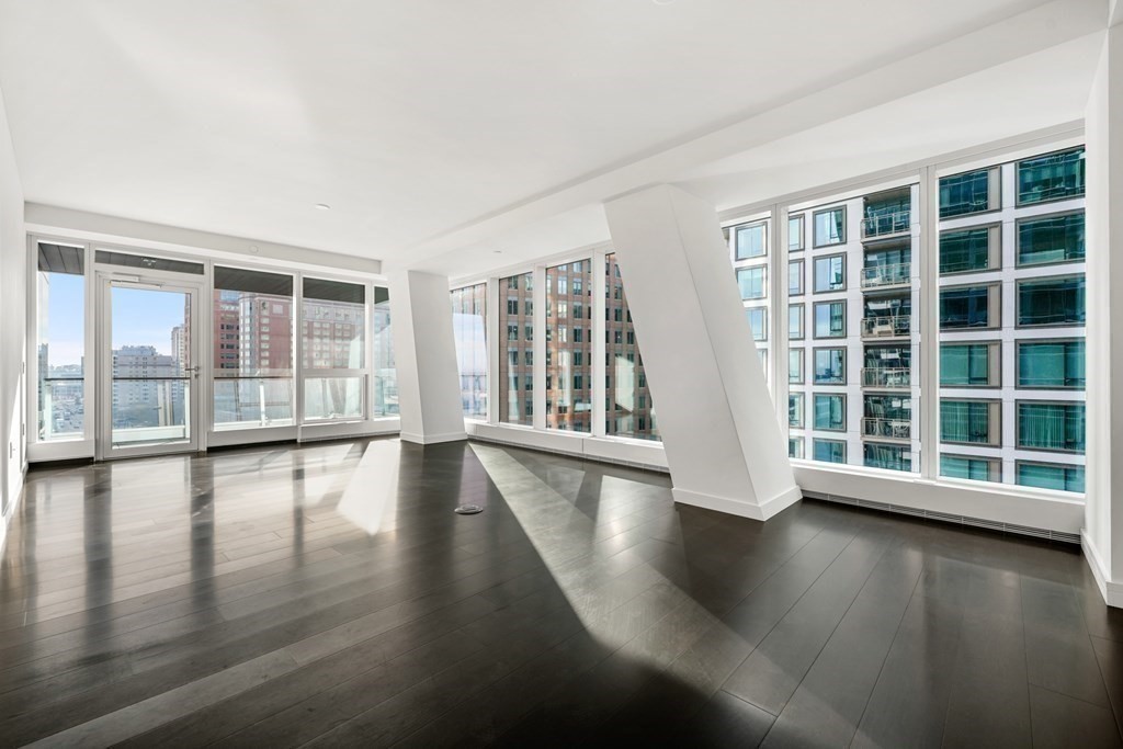 150 Seaport Blvd # 10G