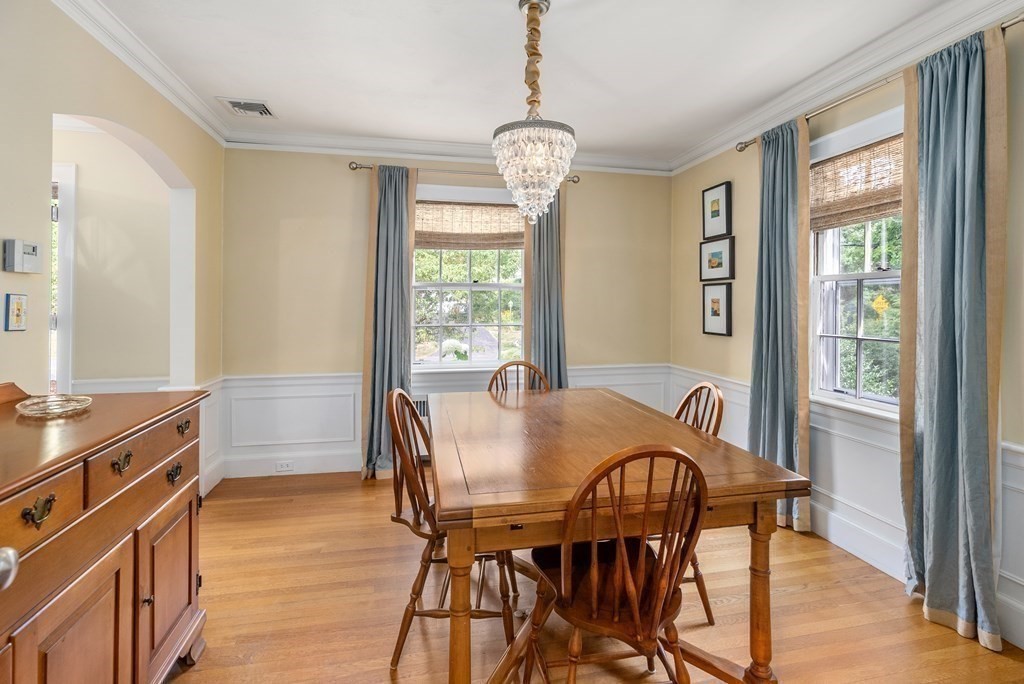 208 Dover Rd