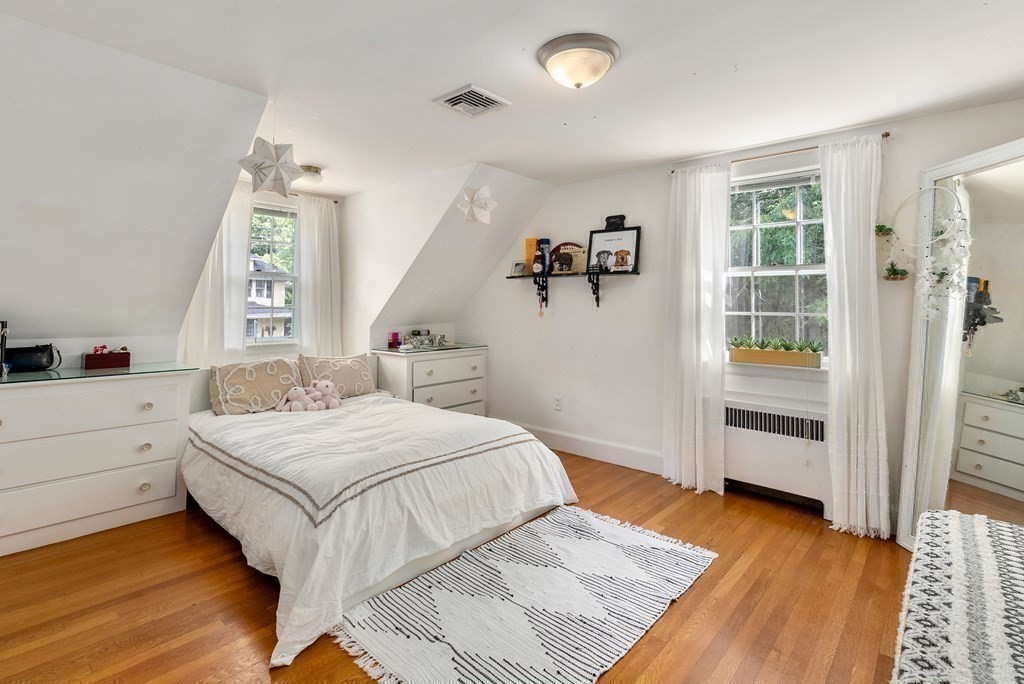 208 Dover Rd