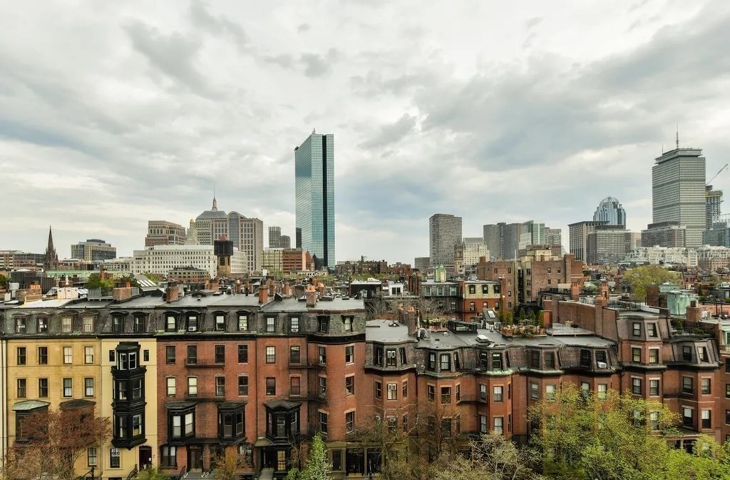 214 Beacon PH