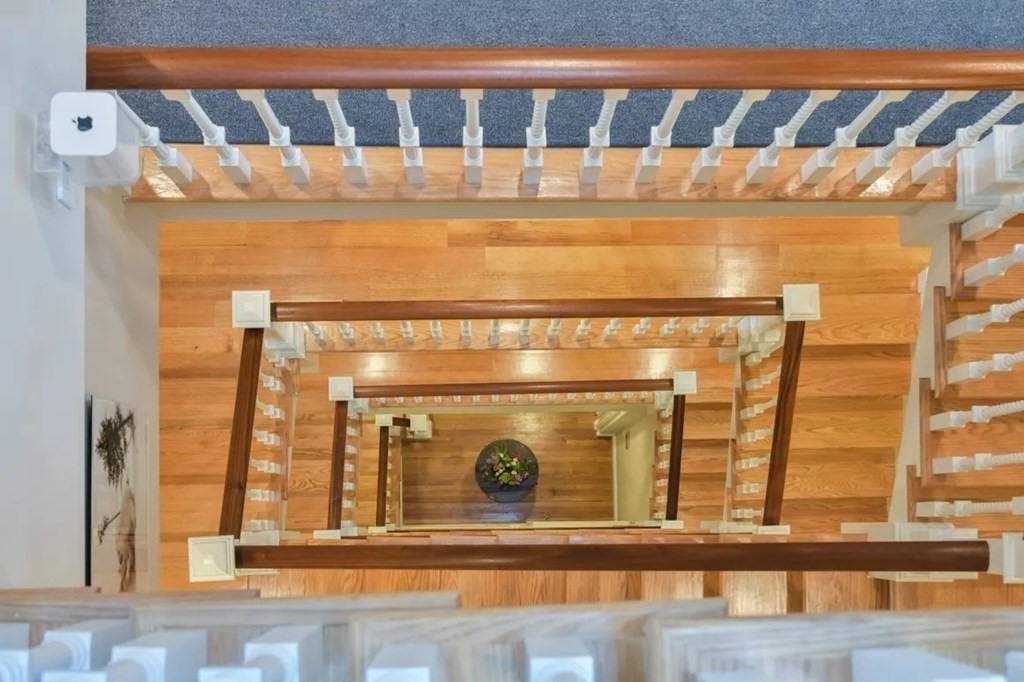 214 Beacon PH
