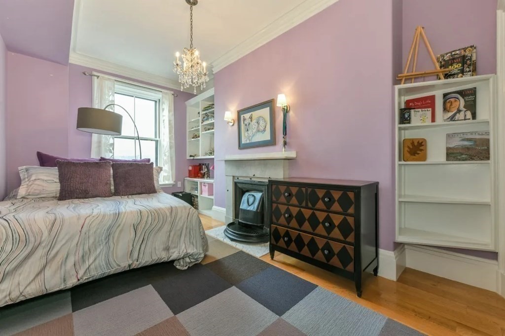 214 Beacon PH