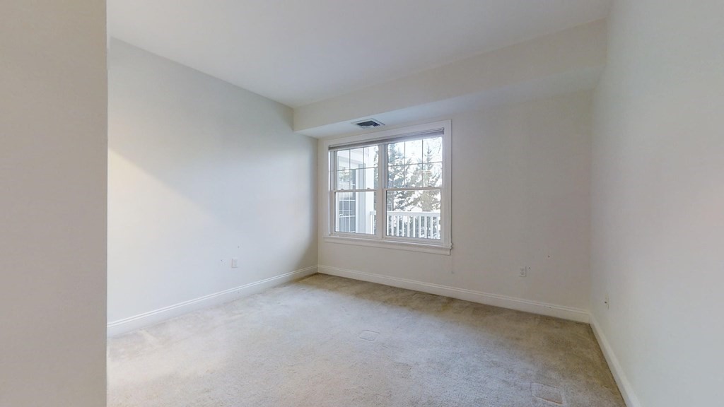 121 Centre St # 203