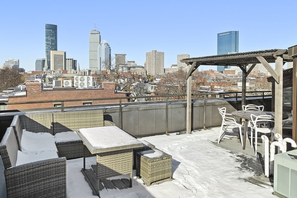 486 Shawmut Ave # 9