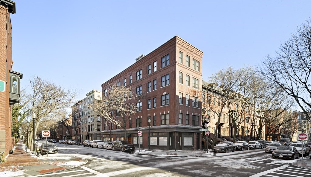 486 Shawmut Ave # 9