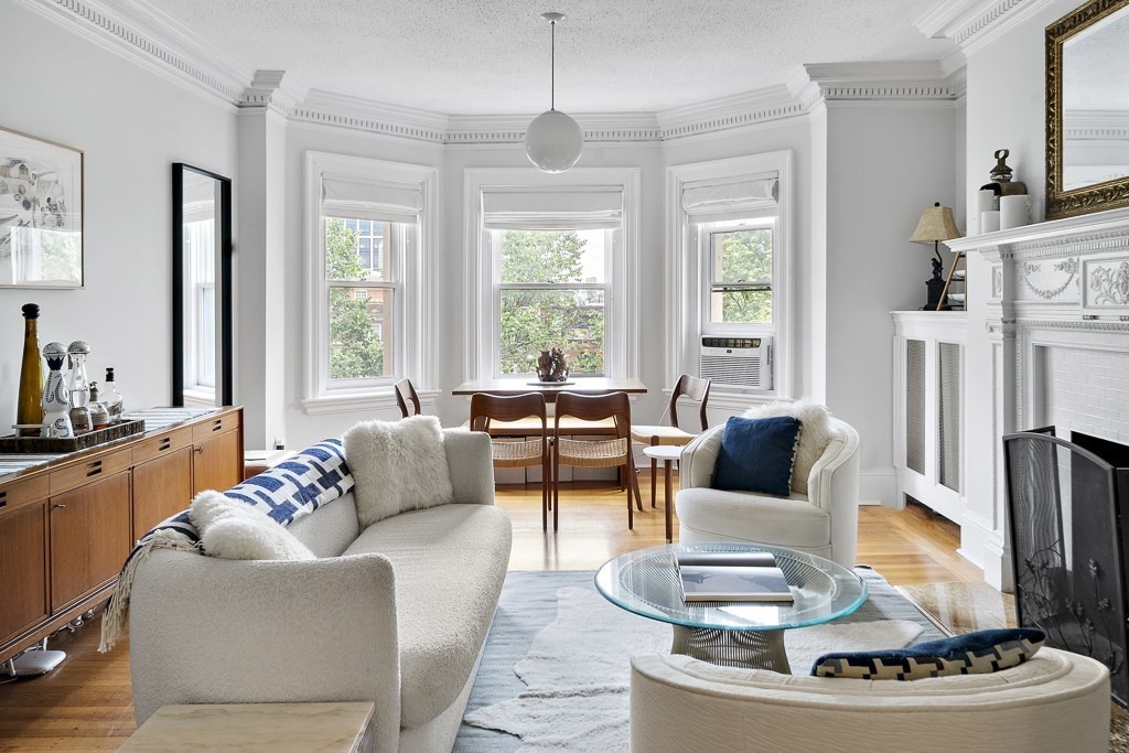 373 Commonwealth Ave # 601