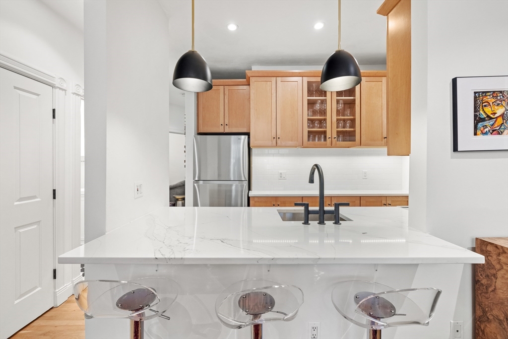 474 Massachusetts Ave # 2