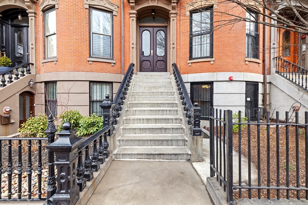 474 Massachusetts Ave # 2