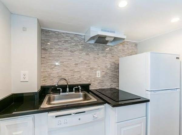 376 Marlborough St. # 3