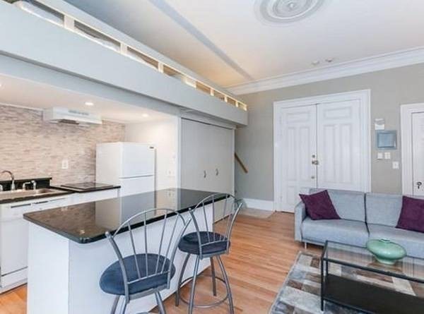376 Marlborough St. # 3