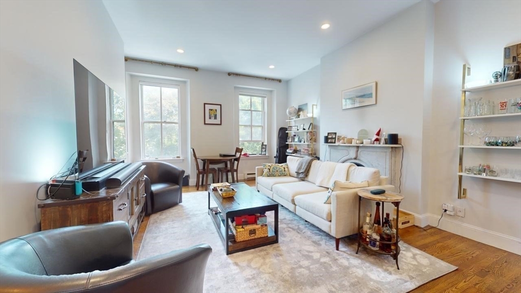 43 W Newton St # 16 Unit: 2-16