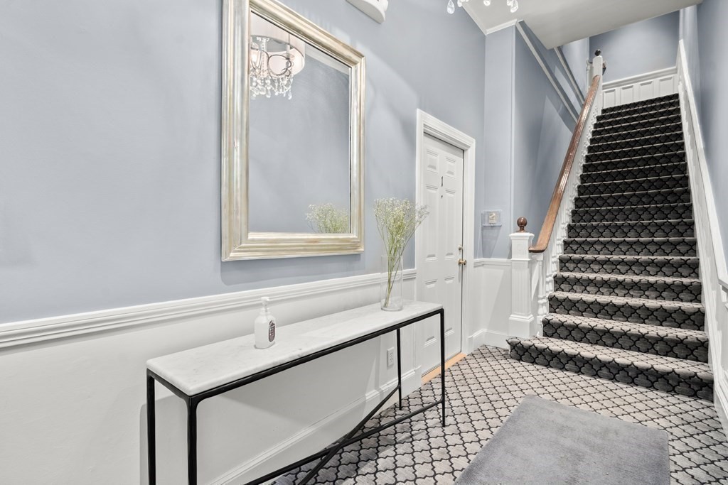 265 Beacon St # 2A