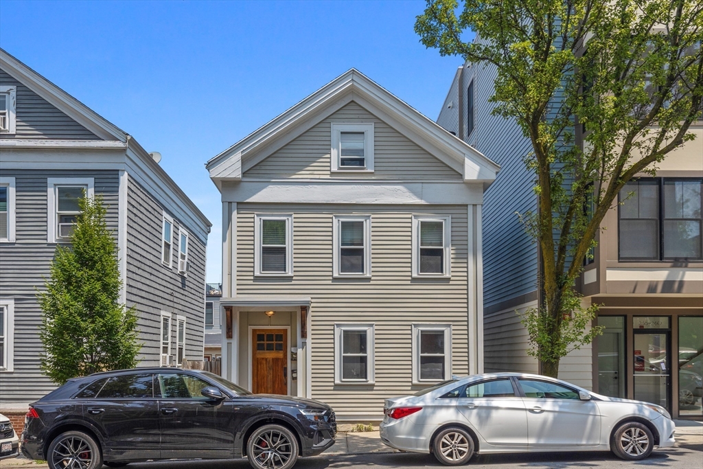 256 W. 3rd St # 2