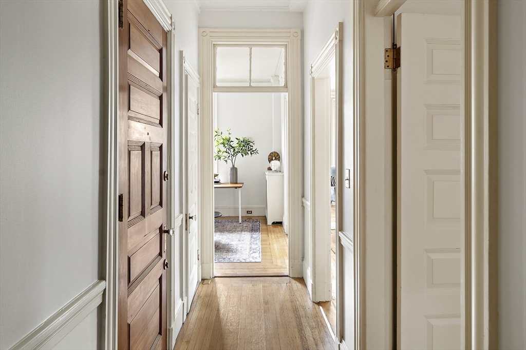 308 Commonwealth Ave Unit: Unit E