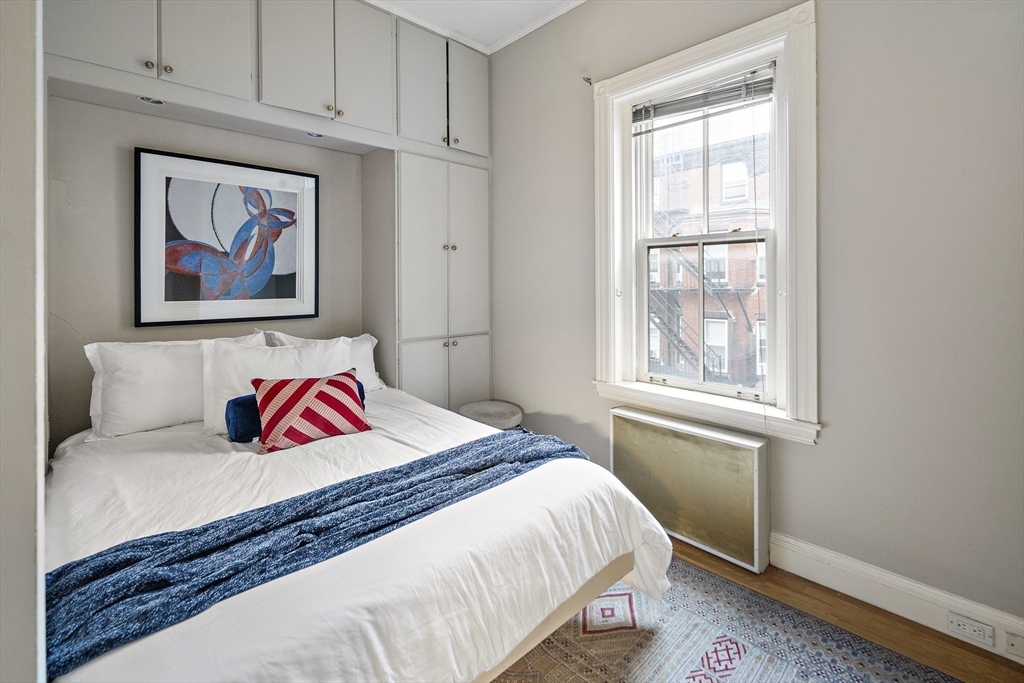 308 Commonwealth Ave Unit: Unit E