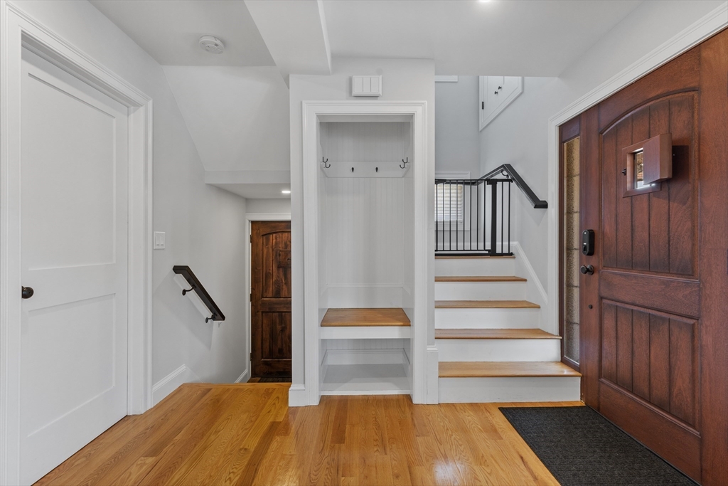 400 Winthrop St