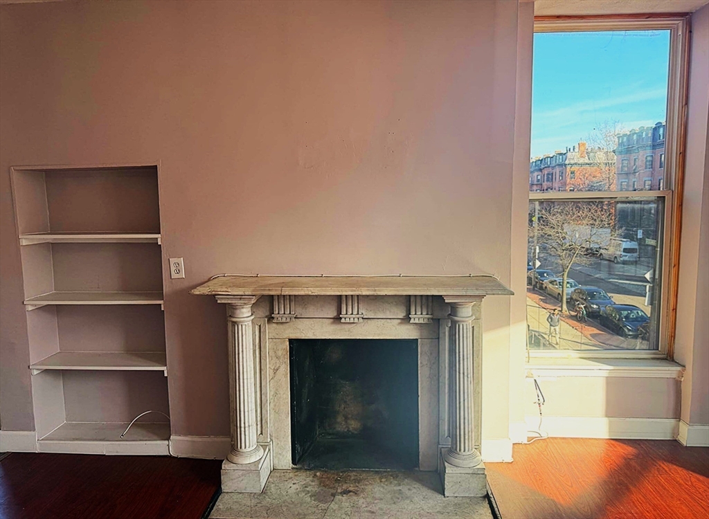 537 Columbus Avenue # 2F