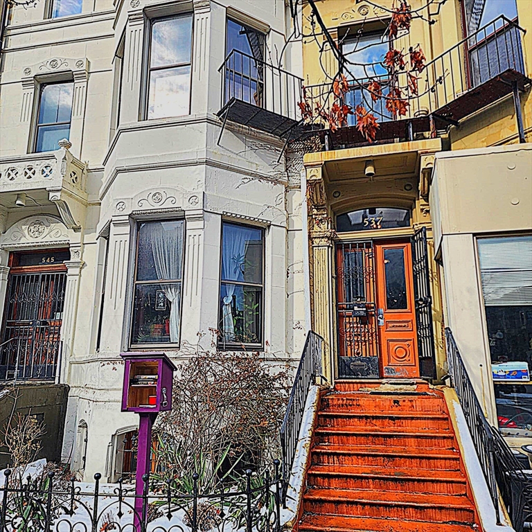 537 Columbus Avenue # 2F