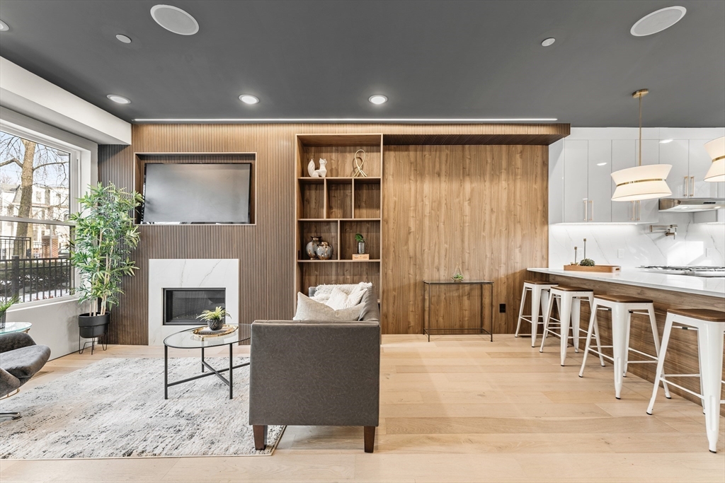 1 Cedar St # 2