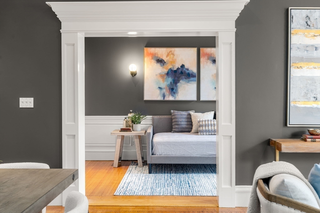 148 Commonwealth Ave # 301