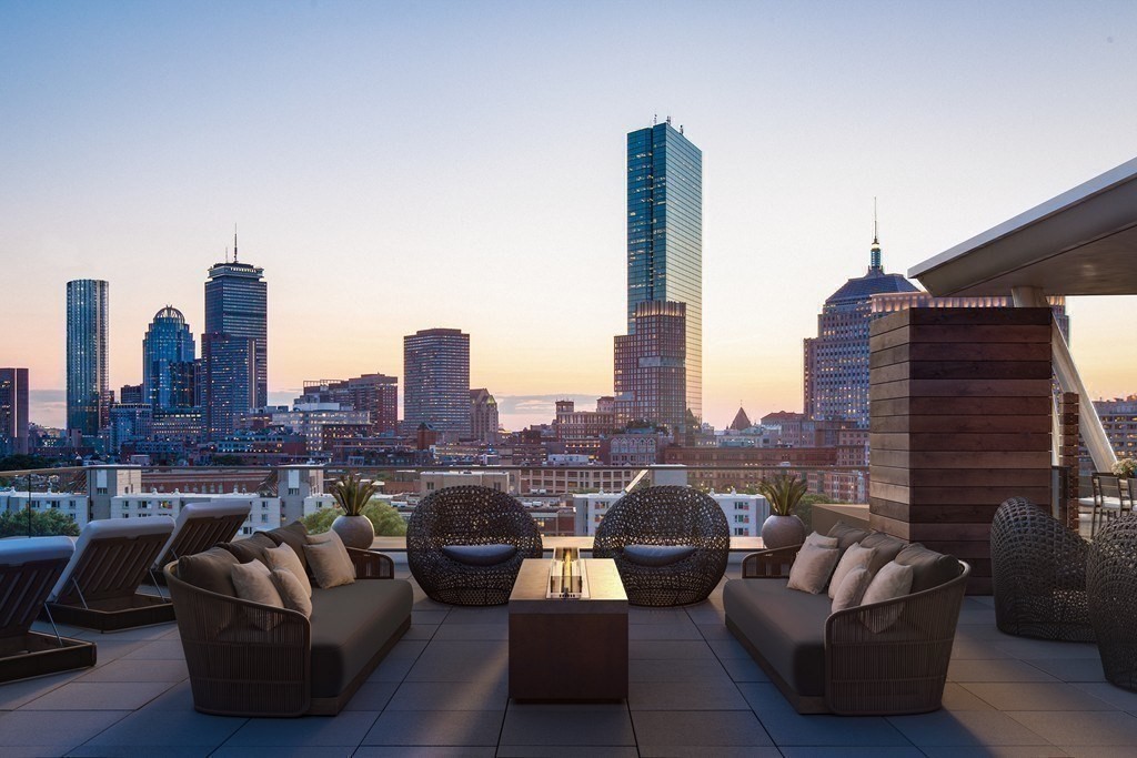 100 Shawmut # 413