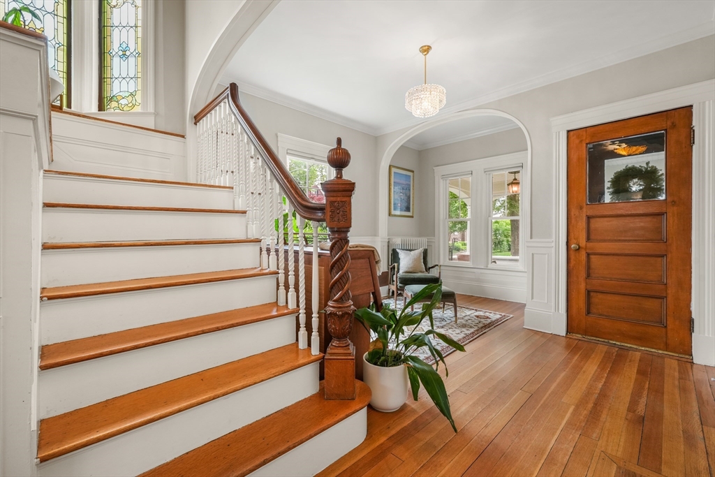 97 Manet Rd