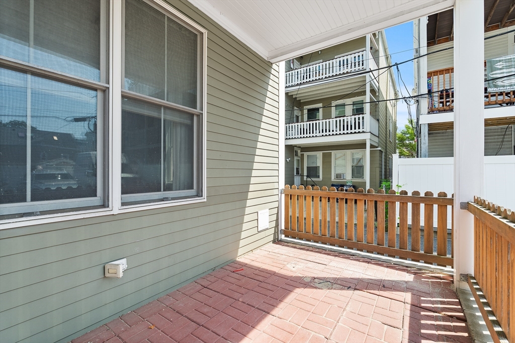 615 E 6th St # 1, Boston Unit: 1