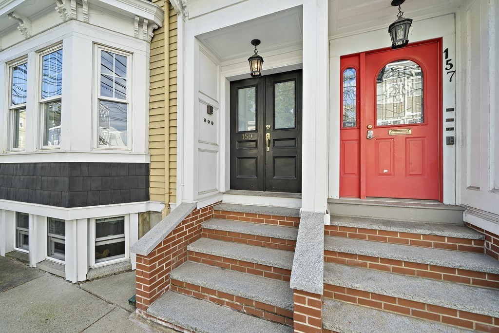 159 W 7th # 3