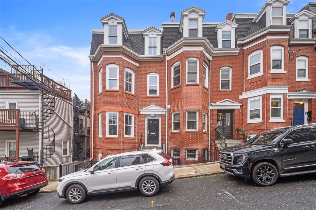 2 Pacific Street