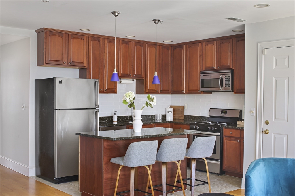 1306 Columbia Road # 5C