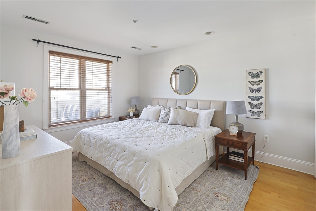 1306 Columbia Road # 5C