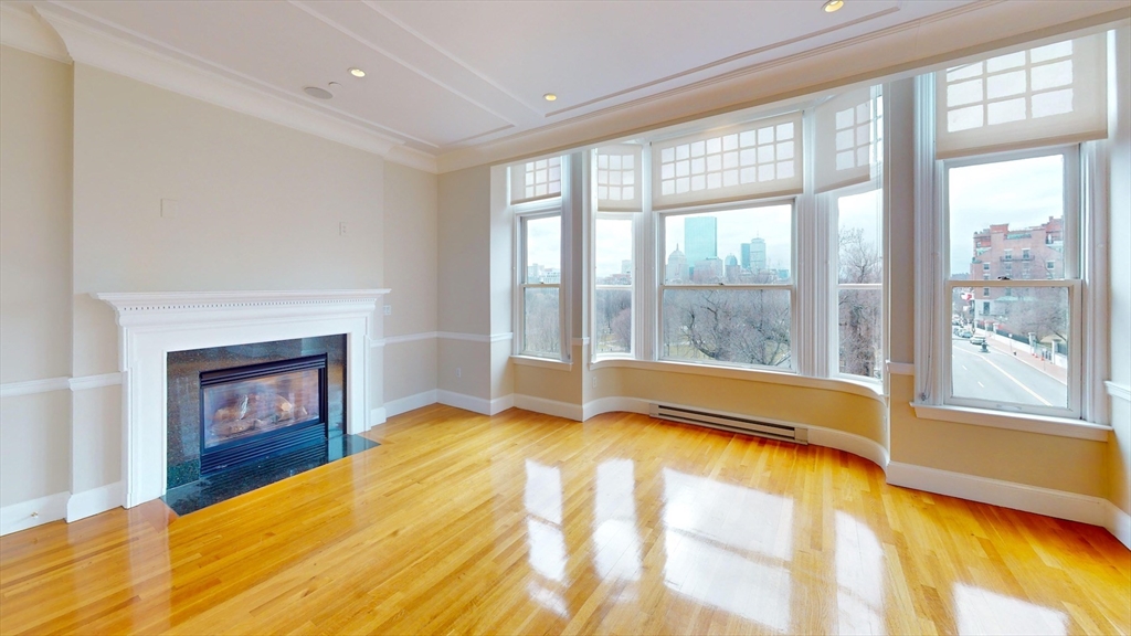 22 Beacon St. # 3
