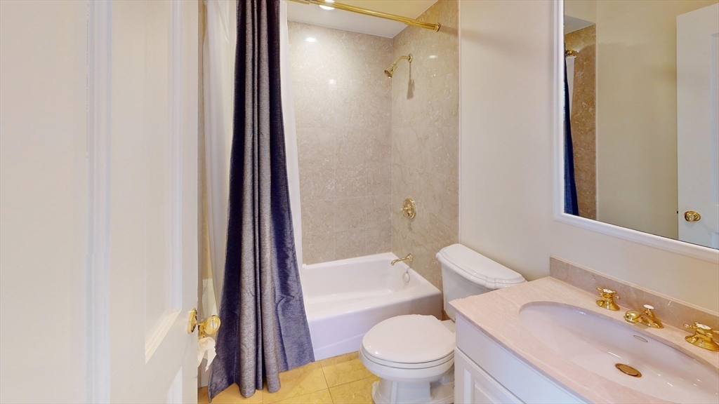 22 Beacon St. # 3