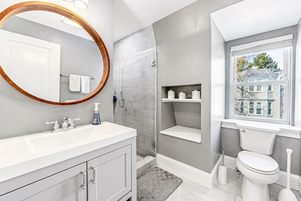 417 East 7th St # 2