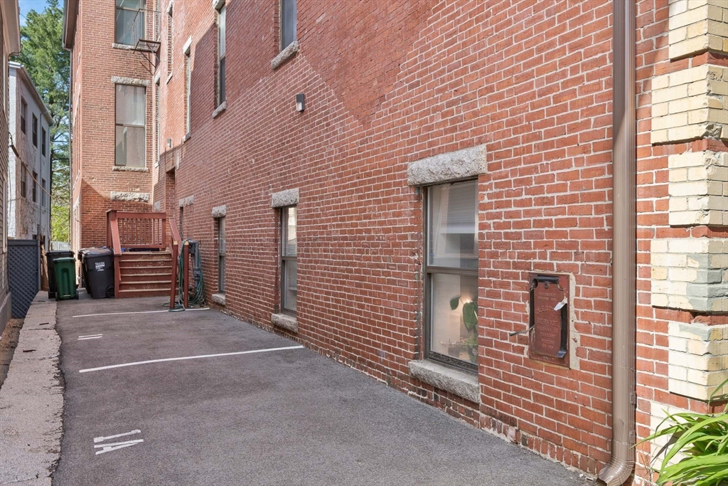 69 Harvey St # 7