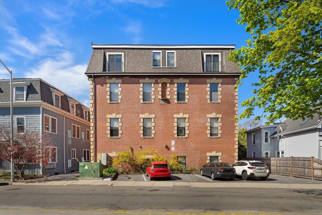 69 Harvey St # 7