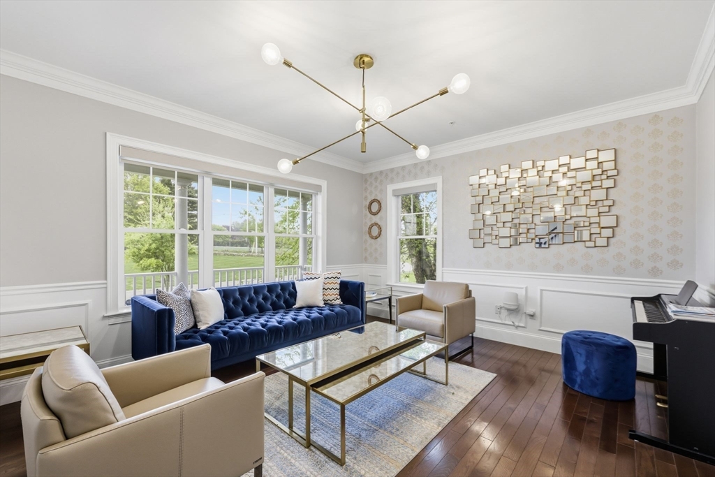 39 Summit Pointe Drive