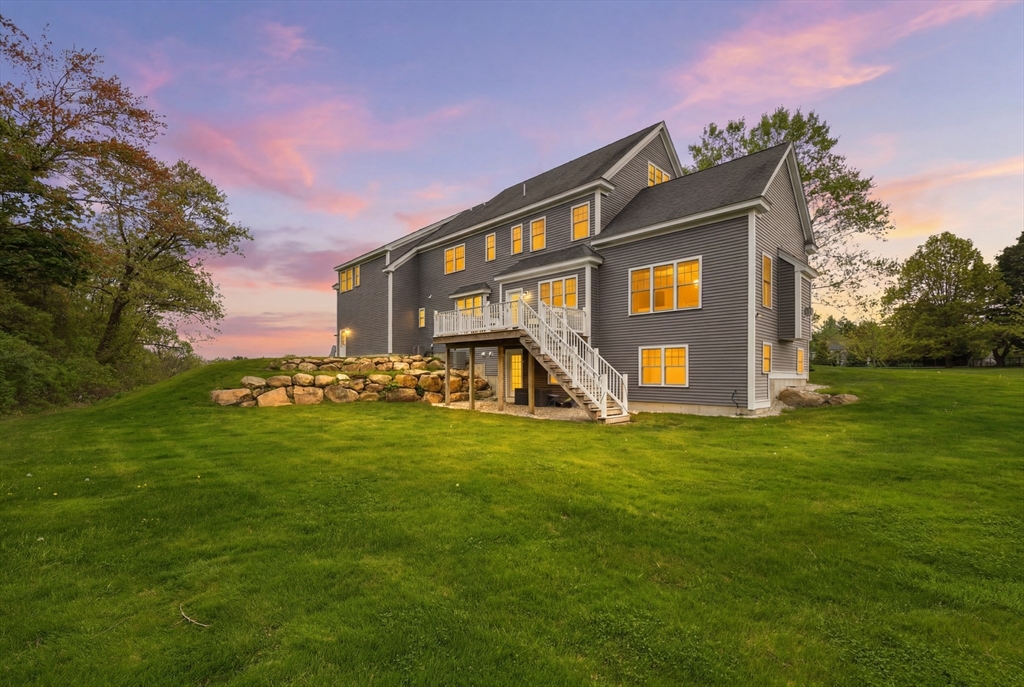 39 Summit Pointe Drive