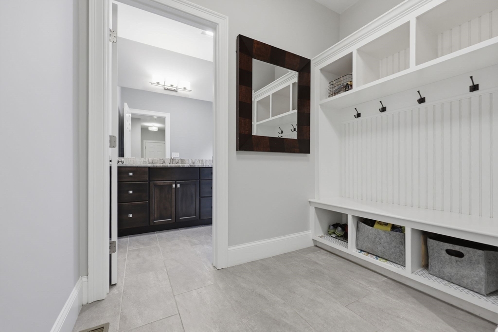 39 Summit Pointe Drive