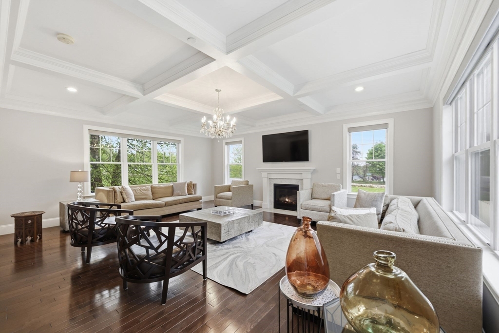 39 Summit Pointe Drive