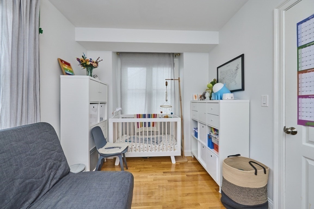 99 Bolton St Unit: TH