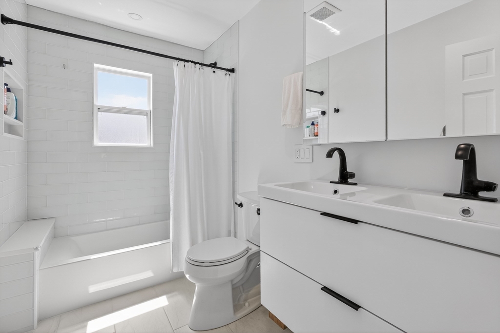 67 Sullivan Street # 3