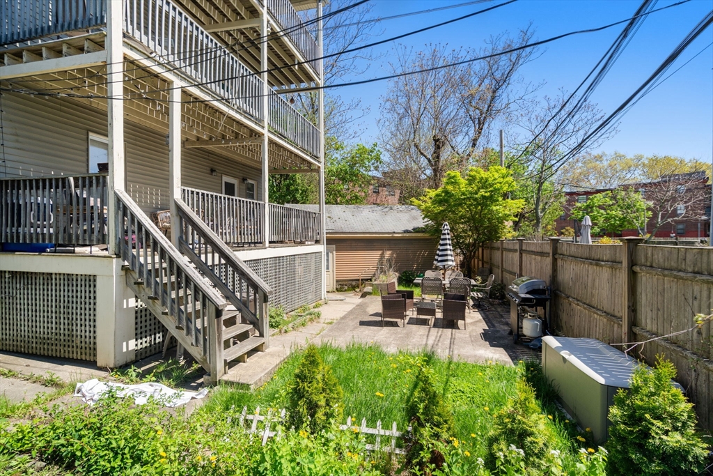 9 Aldwin Rd # 1