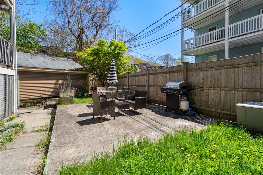 9 Aldwin Rd # 1
