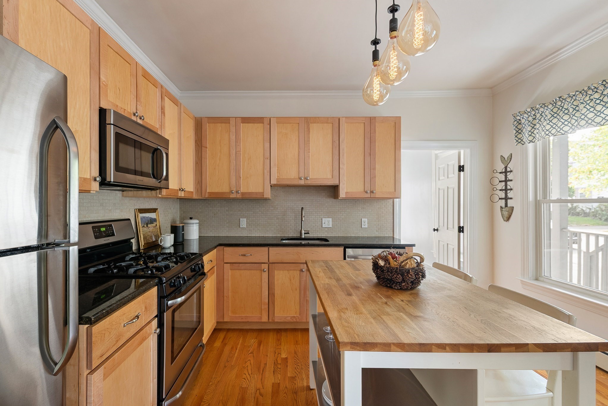 156 Adams St # 2