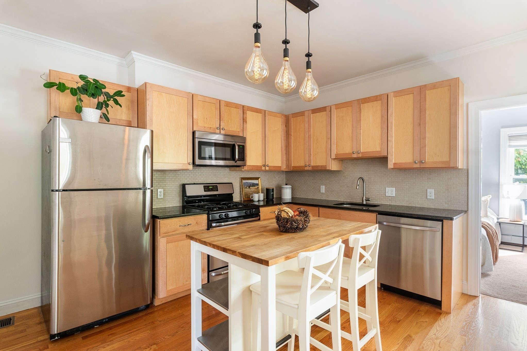 156 Adams St # 2