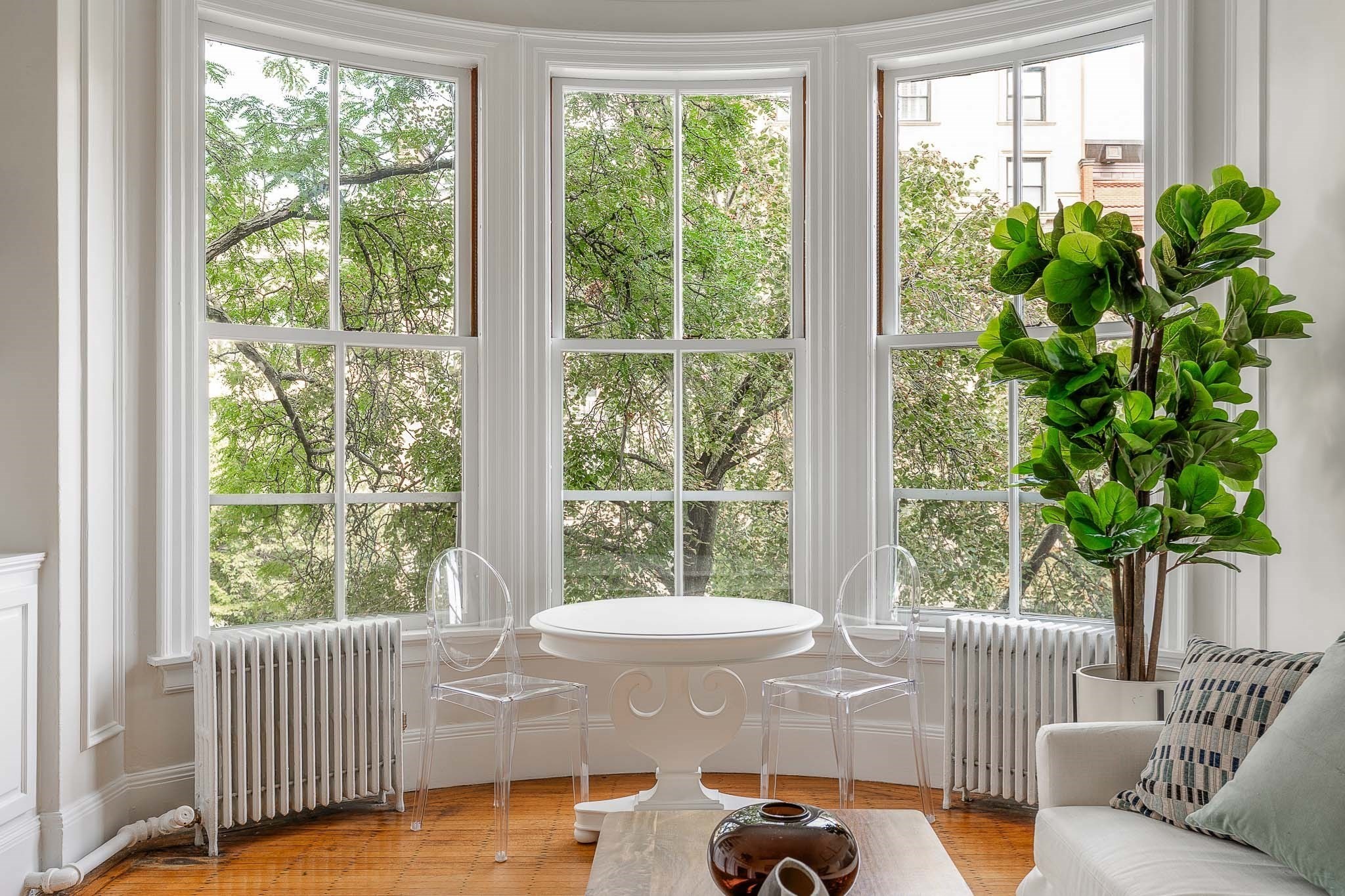 411 Beacon St # 5