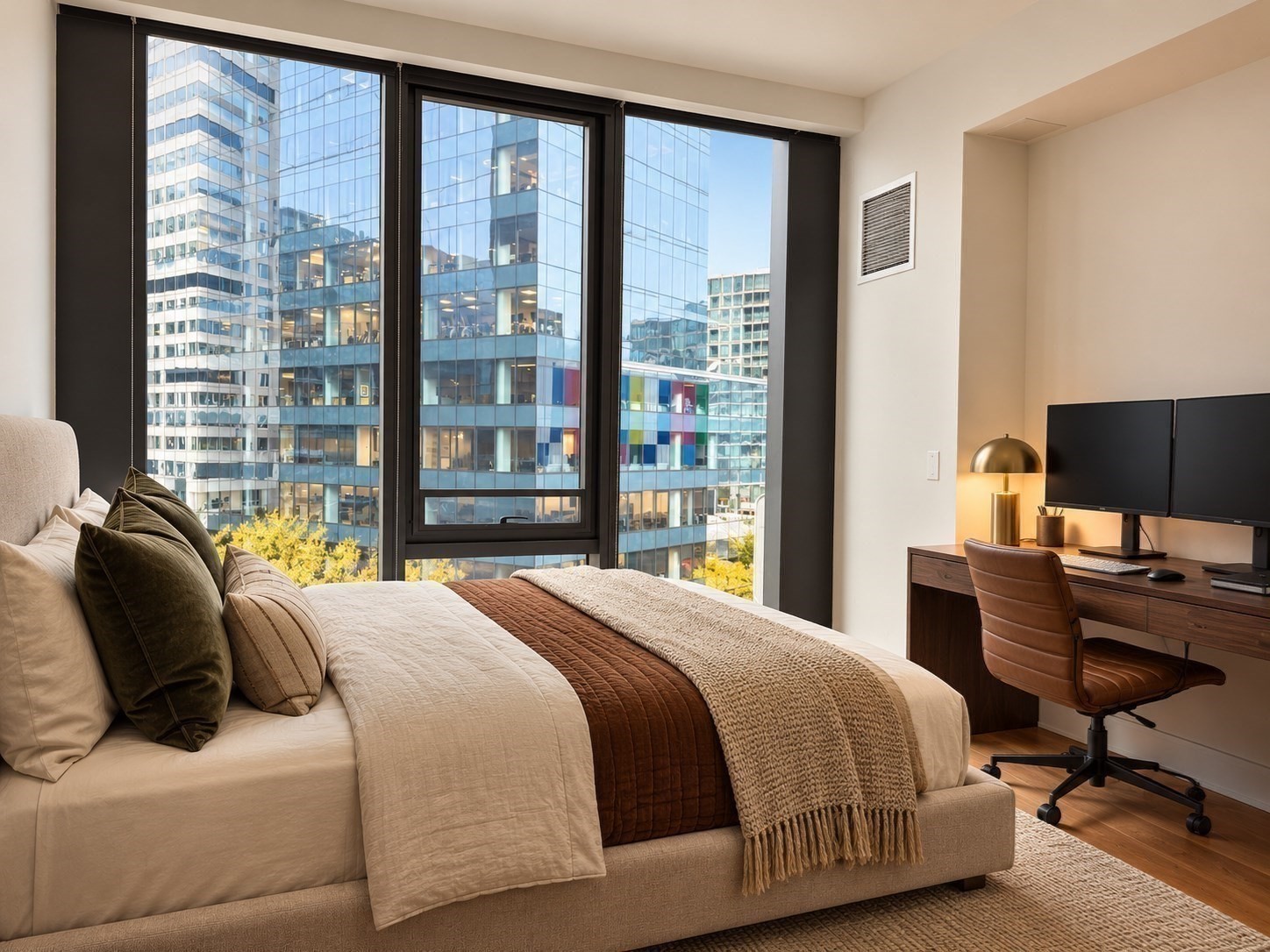 300 Pier 4 Blvd # 5N