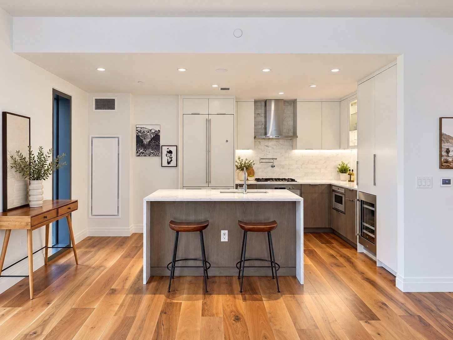 300 Pier 4 Blvd # 5N